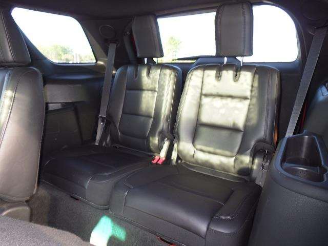 Ford Explorer 2014 photo 7